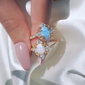 Vivamacity Serena blue opal ring!!